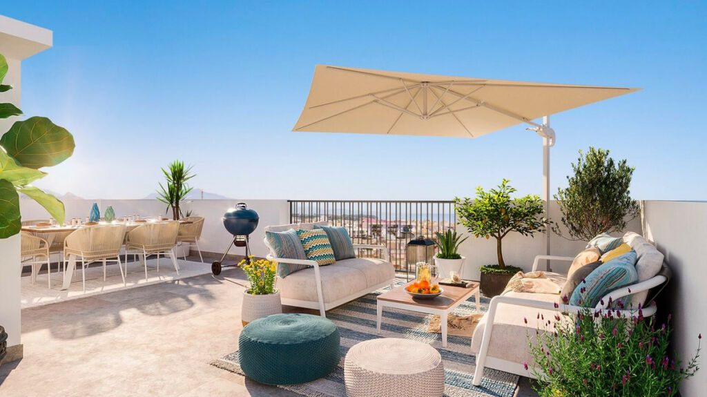 Middle Floor Apartment Estepona Málaga - image 13