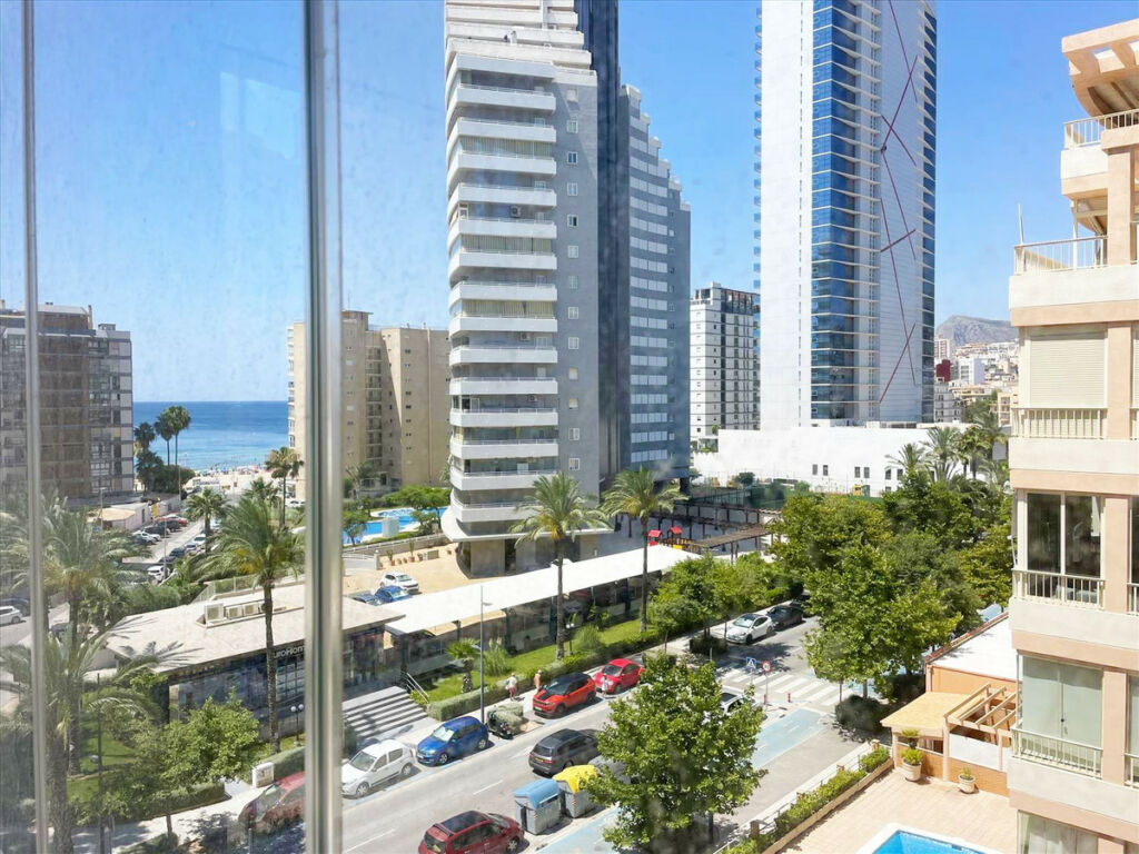 Middle Floor Apartment Calpe Alicante - image 13
