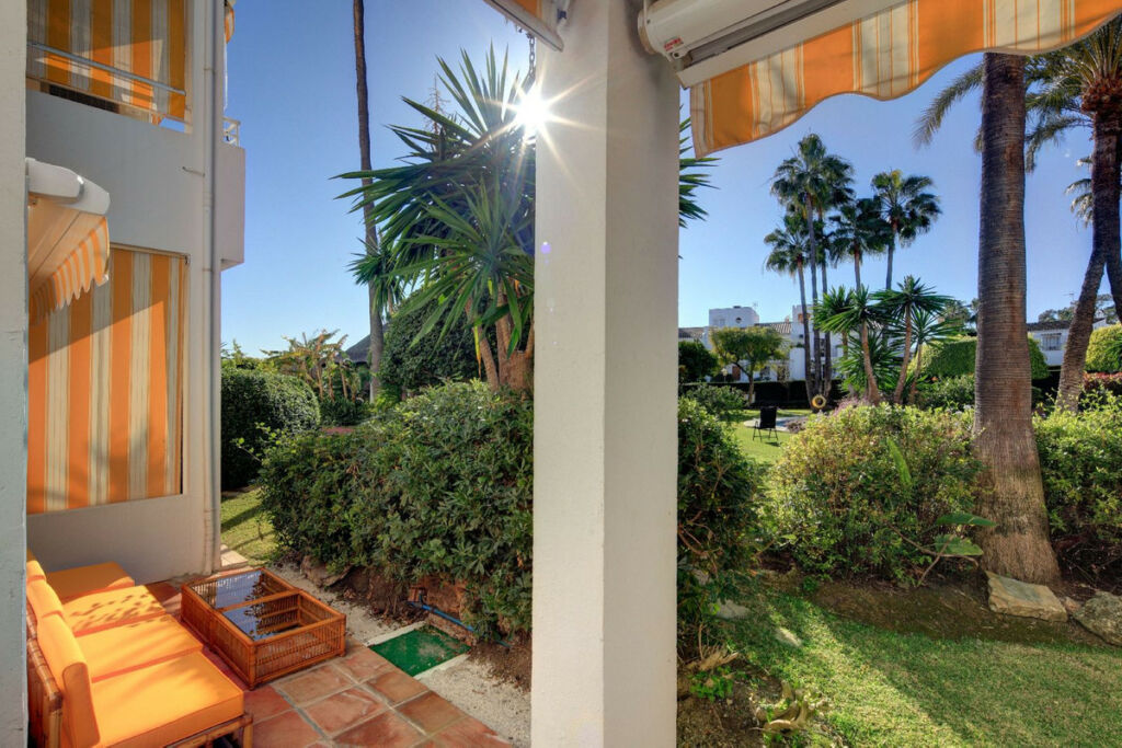 Ground Floor Apartment Atalaya Málaga - image 13