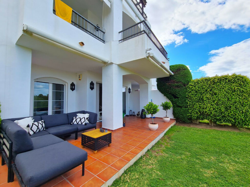 Ground Floor Apartment Benahavís Málaga - image 14