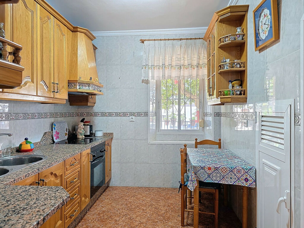 Townhouse Cómpeta Málaga - image 14