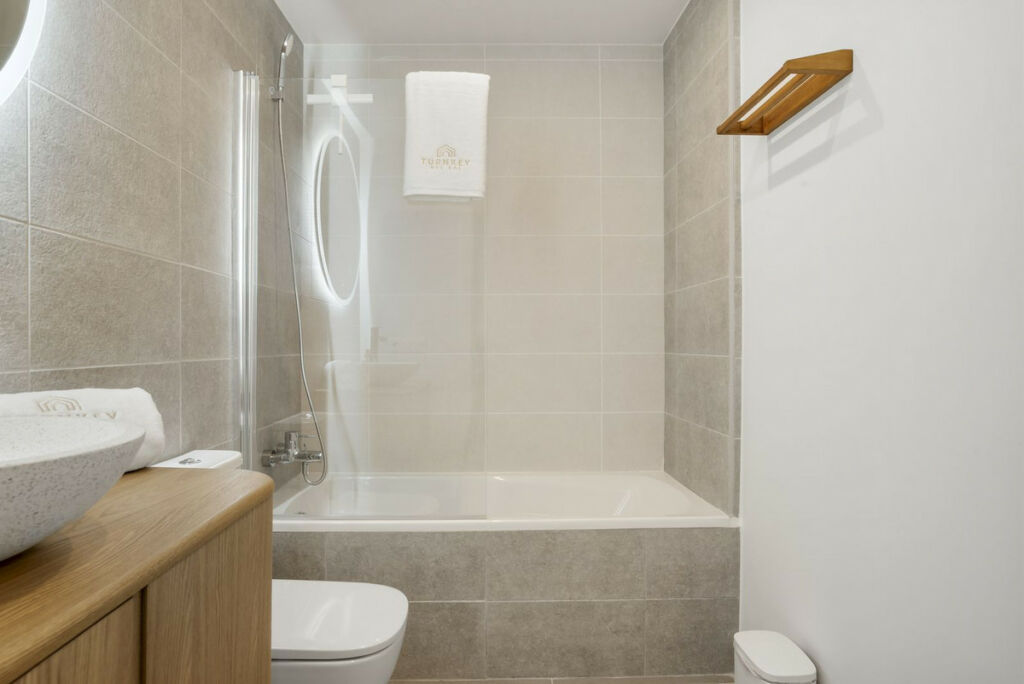 Ground Floor Apartment Estepona Málaga - image 14