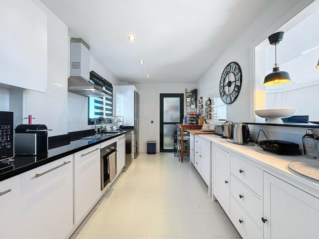 Penthouse Casares Málaga - image 15