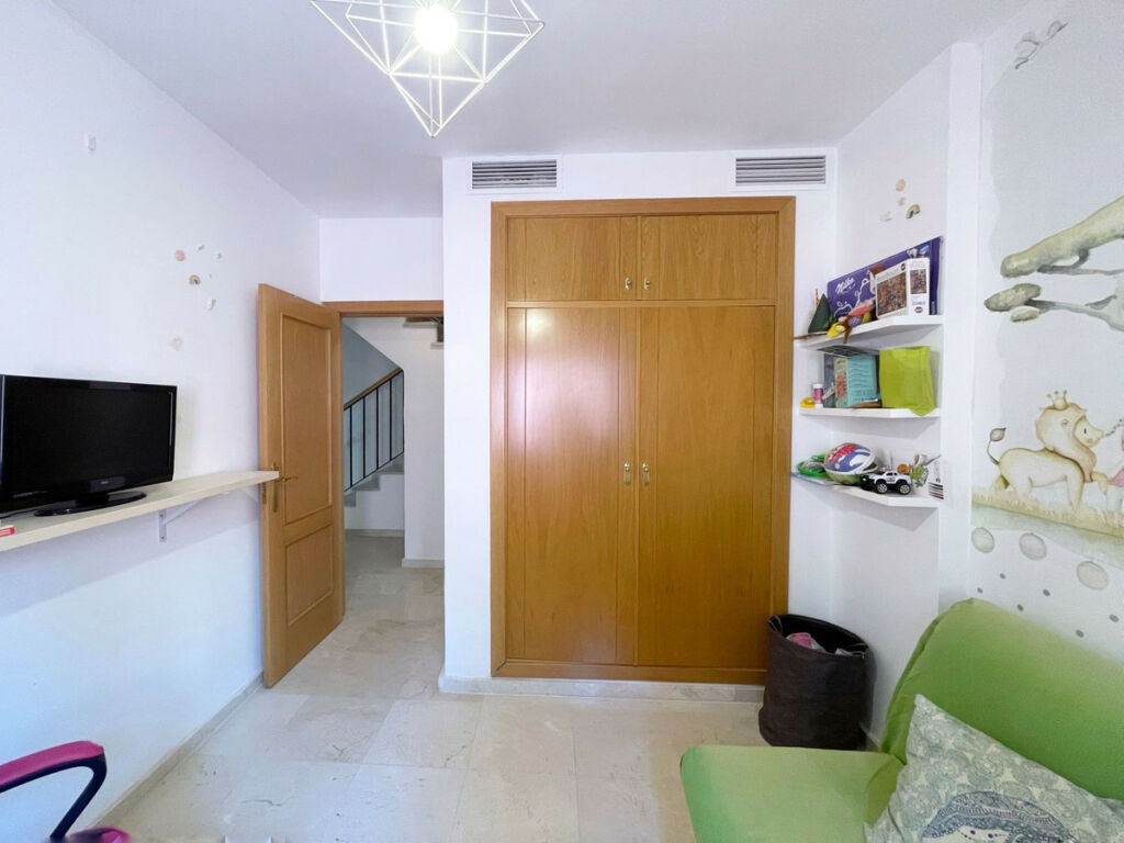 Penthouse Duplex Torreblanca Málaga - image 14