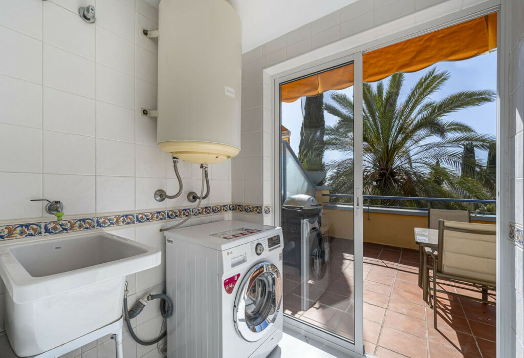 Penthouse Duplex Bahía de Marbella Málaga - image 18
