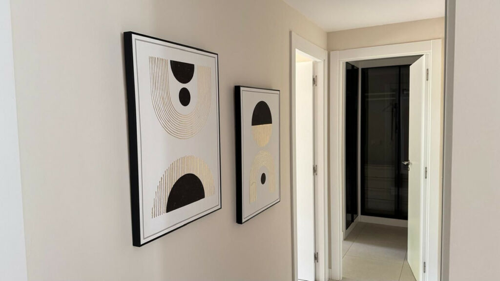 Middle Floor Apartment Estepona Málaga - image 14