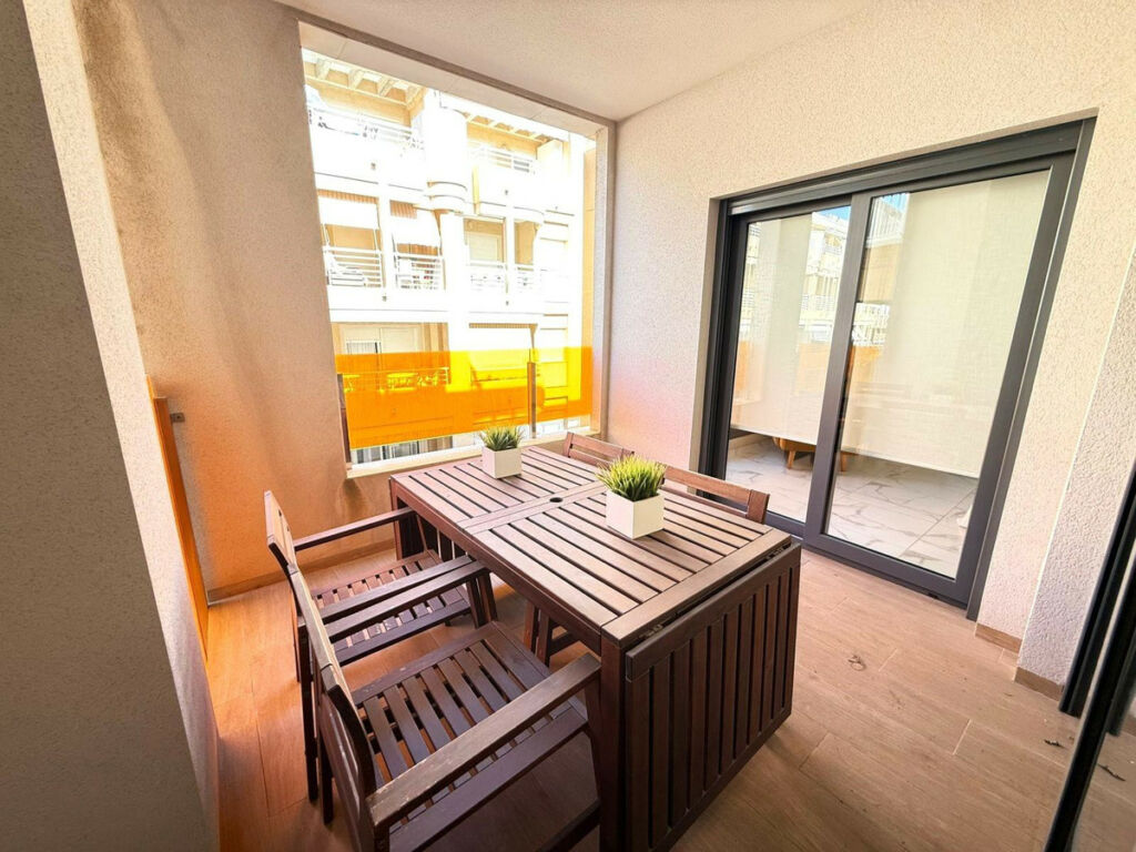 Middle Floor Apartment La Mata Alicante - image 14