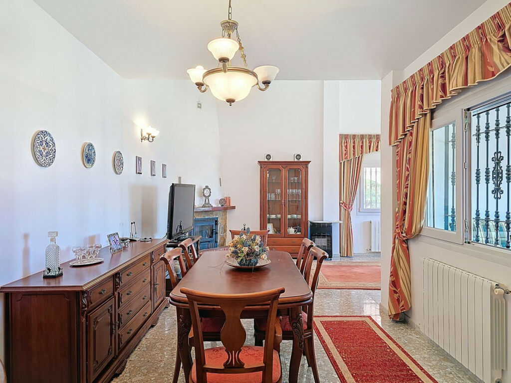 Detached Villa Cómpeta Málaga - image 15