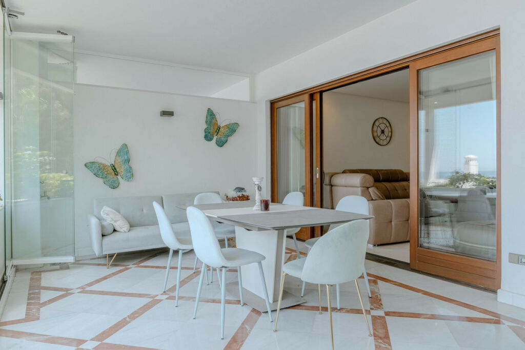 Ground Floor Apartment Estepona Málaga - image 14