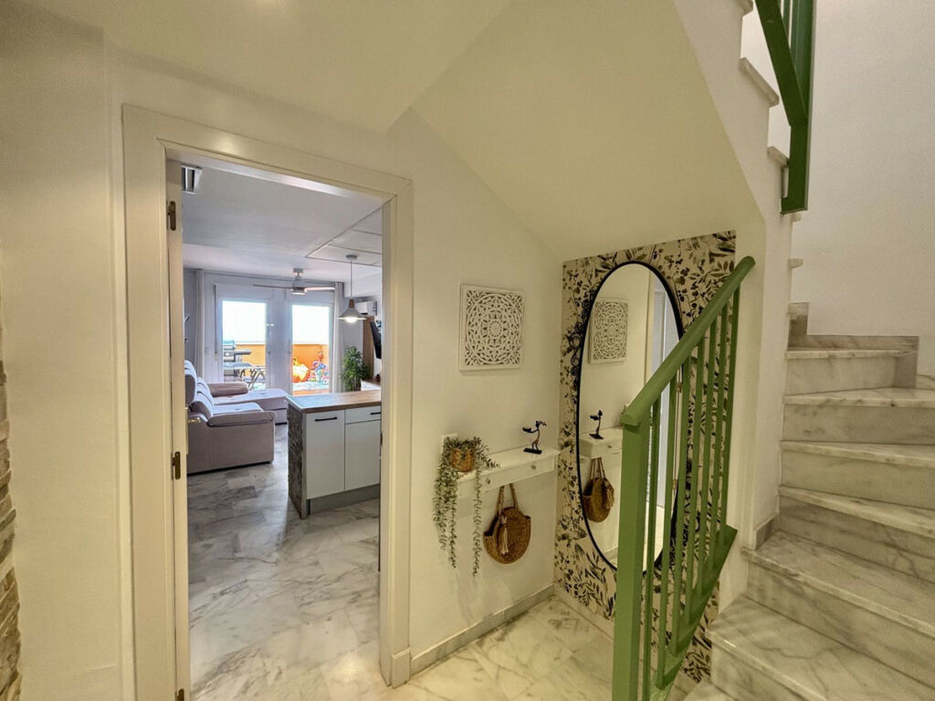 Penthouse Benalmadena Málaga - image 14