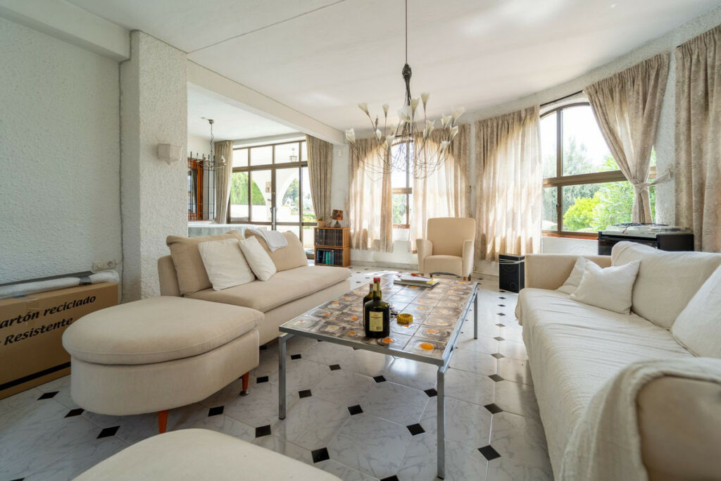 Detached Villa Torremuelle Málaga - image 14