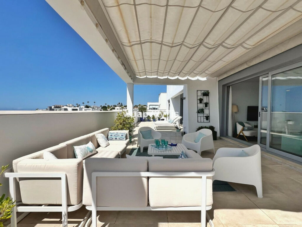 Penthouse Estepona Málaga - image 14