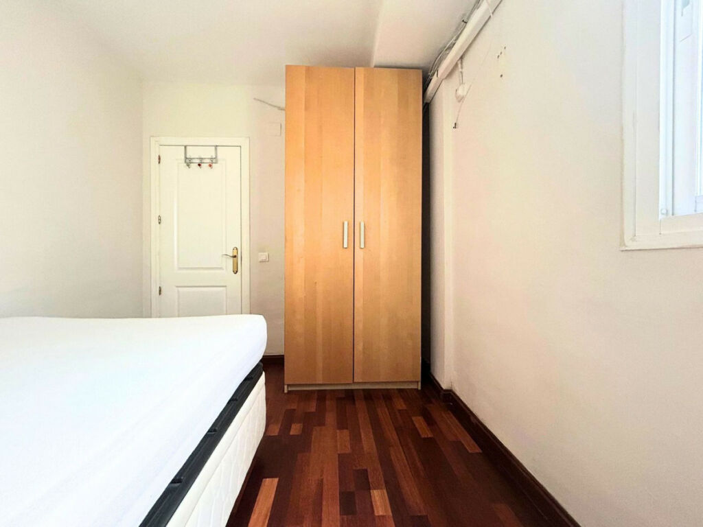 Middle Floor Apartment Las Lagunas Málaga - image 16