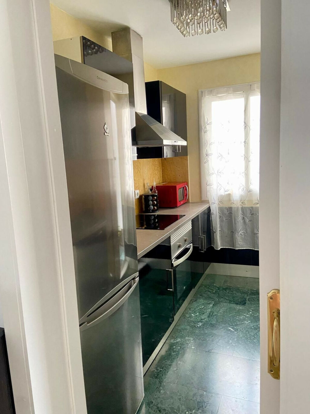 Middle Floor Apartment Estepona Málaga - image 14