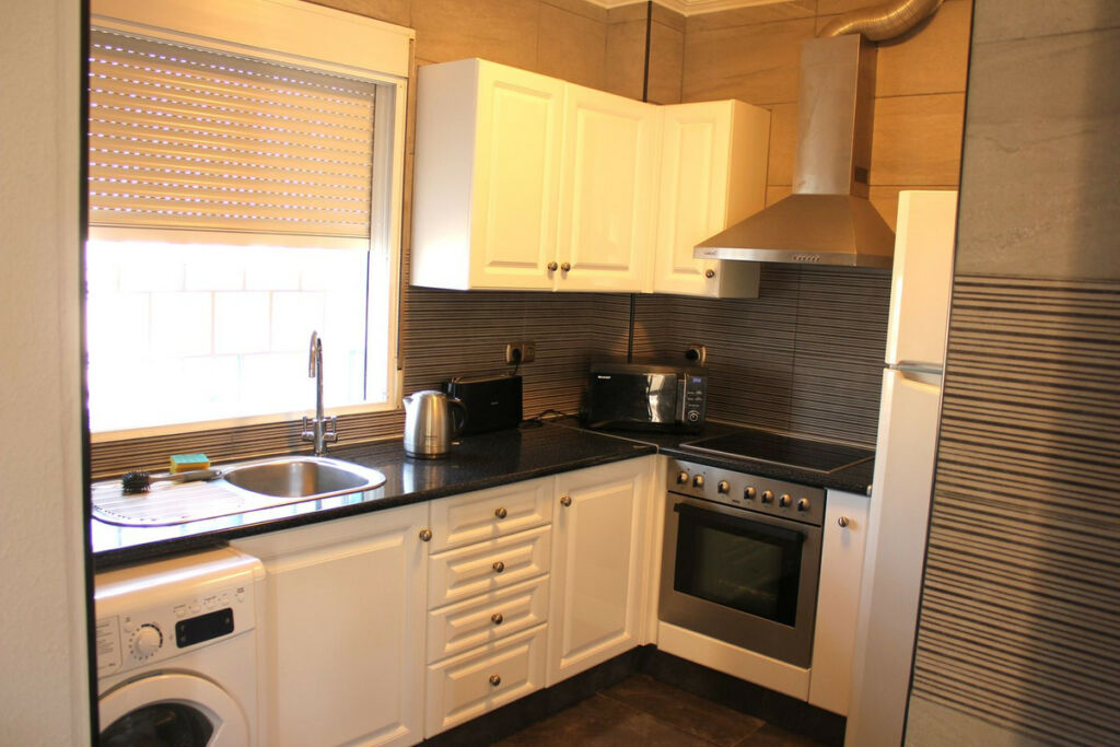 Detached Villa La Zenia Alicante - image 14