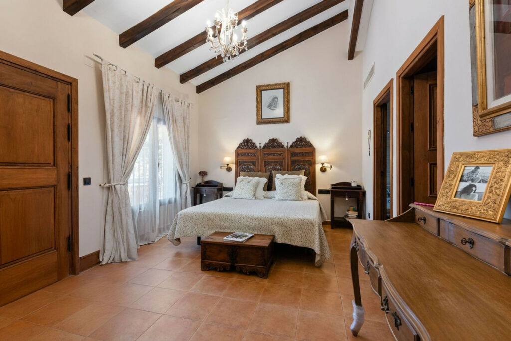 Detached Villa Alhaurín de la Torre Málaga - image 14