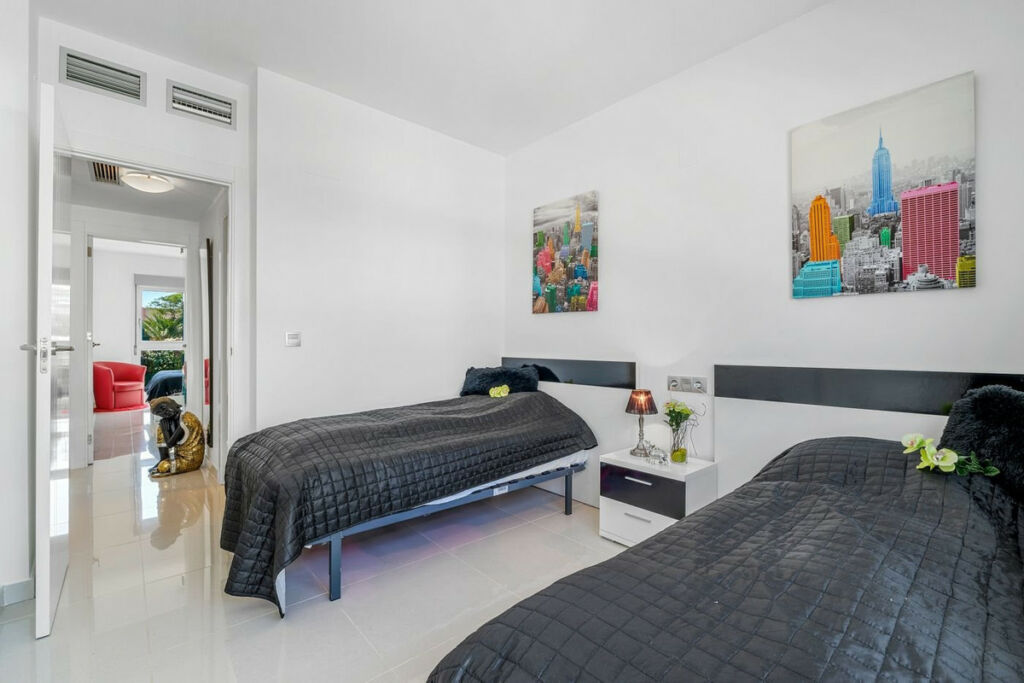 Penthouse Punta Prima Alicante - image 14