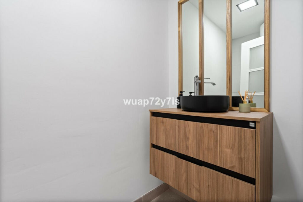 Penthouse Selwo Málaga - image 14