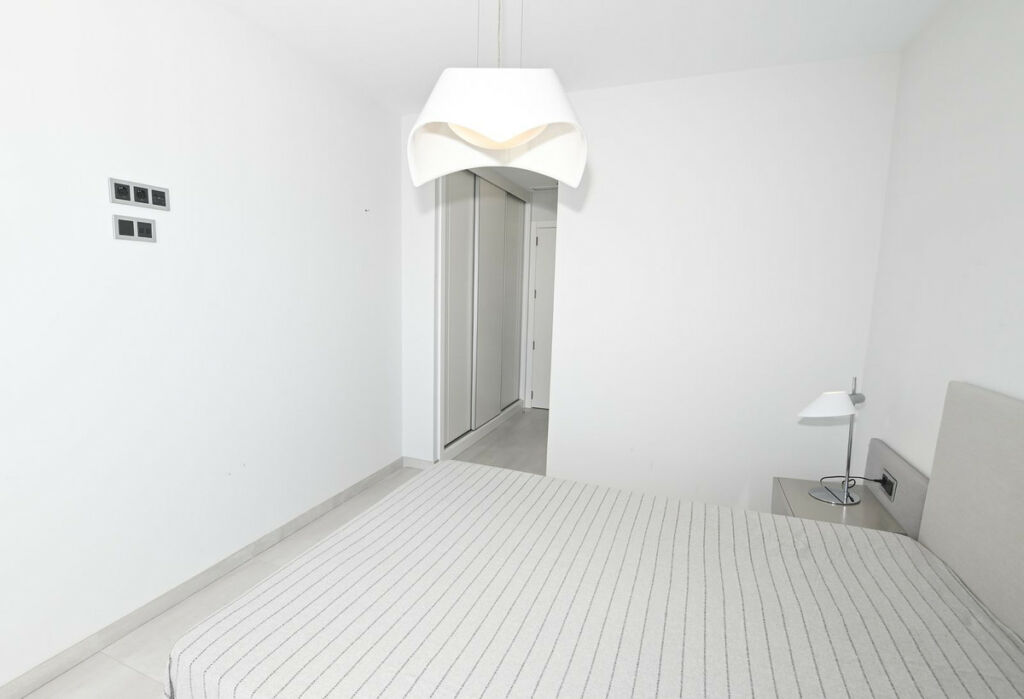 Middle Floor Apartment Benidorm Alicante - image 14