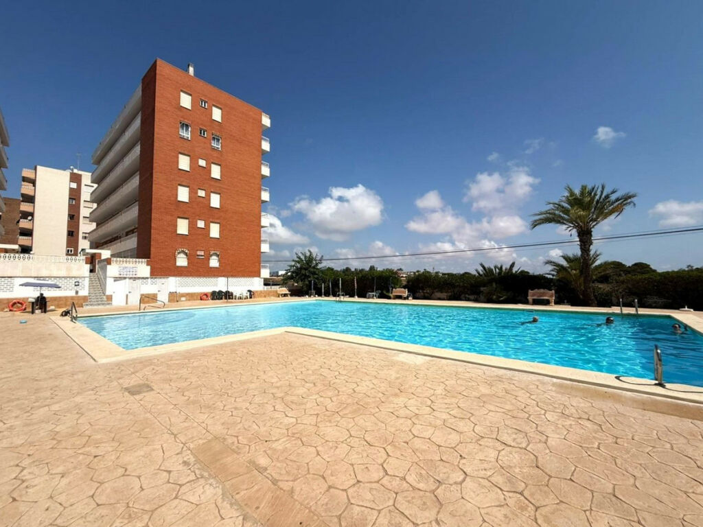 Middle Floor Apartment Punta Prima Alicante - image 14
