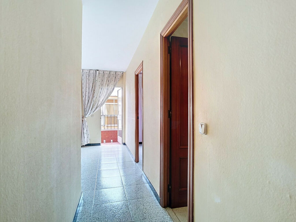 Middle Floor Apartment Fuengirola Málaga - image 14