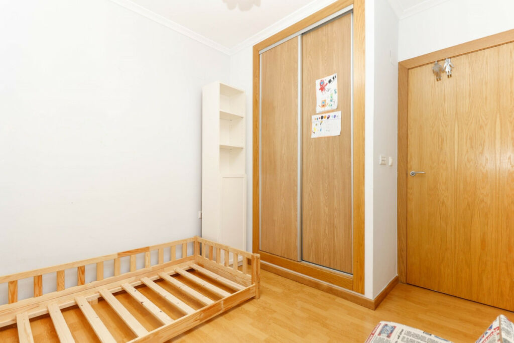 Middle Floor Apartment Torrevieja Alicante - image 14