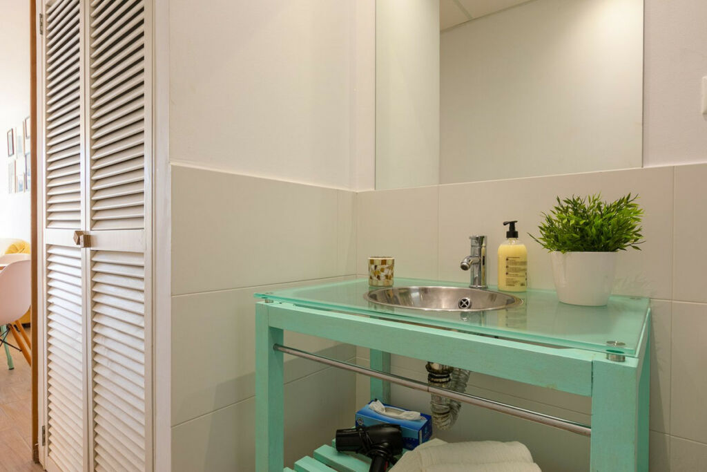Ground Floor Apartment Calahonda Málaga - image 12