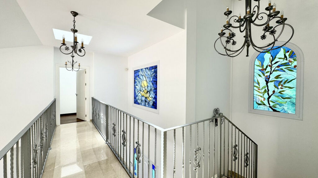 Detached Villa Elviria Málaga - image 14