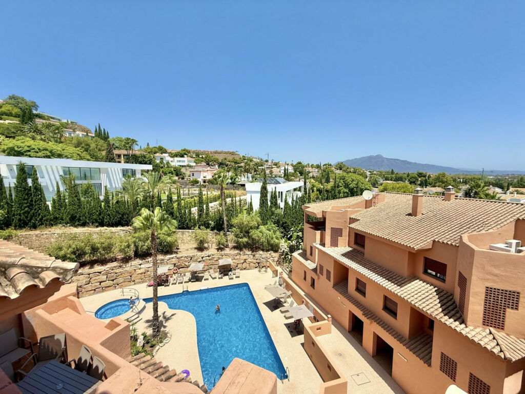 Top Floor Apartment Benahavís Málaga - image 14