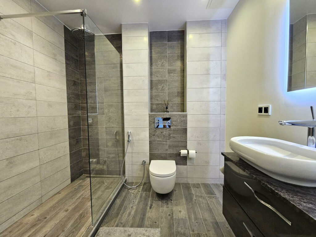 Middle Floor Apartment Puerto Banús Málaga - image 14