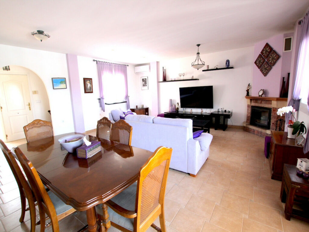 Detached Villa Algorfa Alicante - image 14