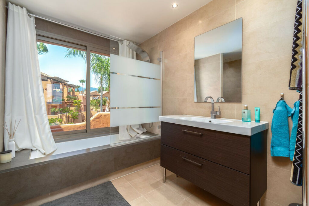 Penthouse New Golden Mile Málaga - image 14