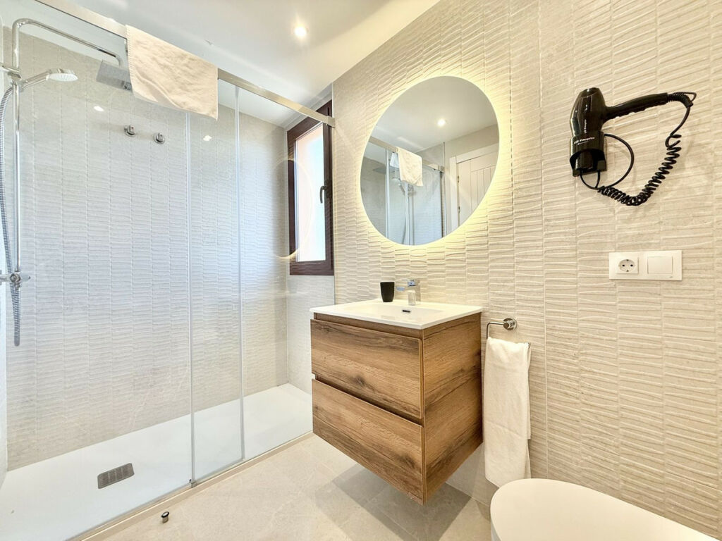 Middle Floor Apartment Benahavís Málaga - image 14