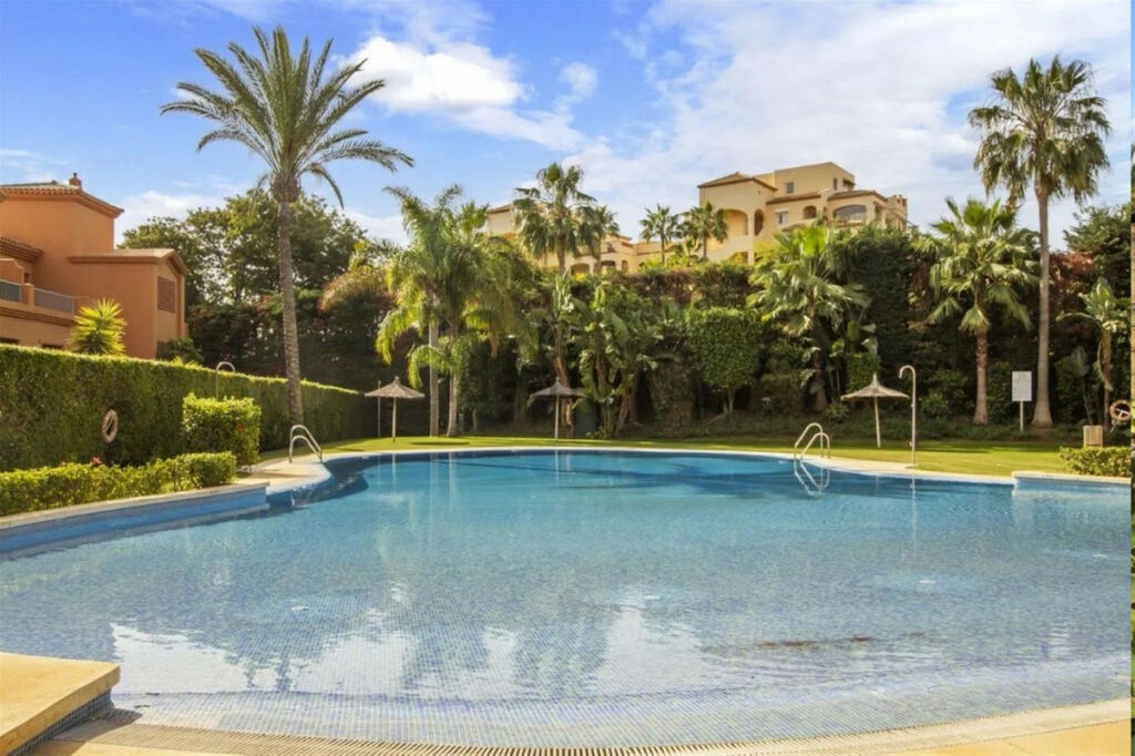 Ground Floor Apartment Estepona Málaga - image 14