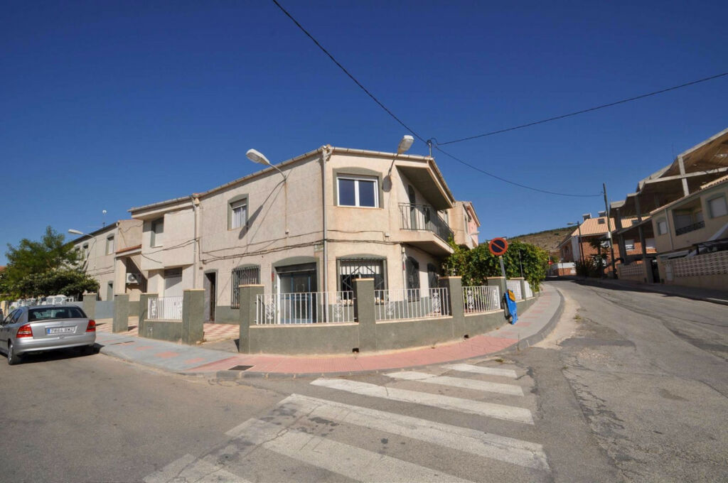 Townhouse Ibi Alicante - image 14