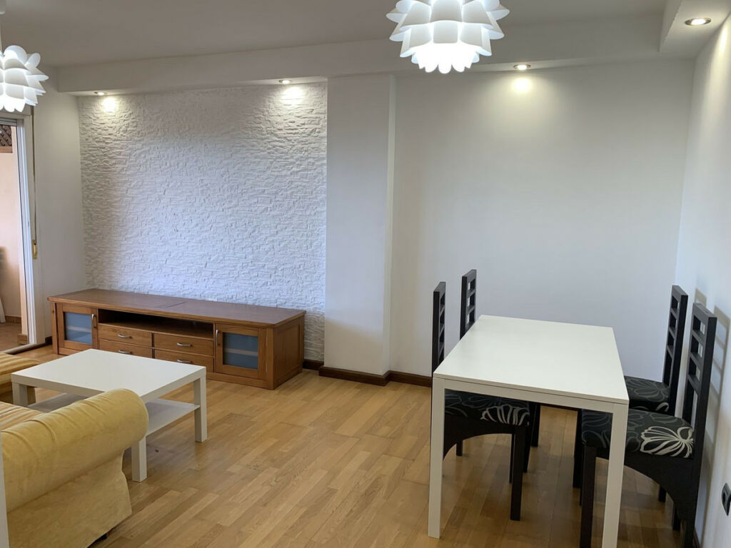 Middle Floor Apartment Estepona Málaga - image 14