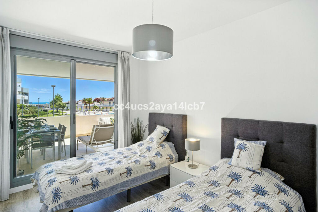 Ground Floor Apartment Estepona Málaga - image 14