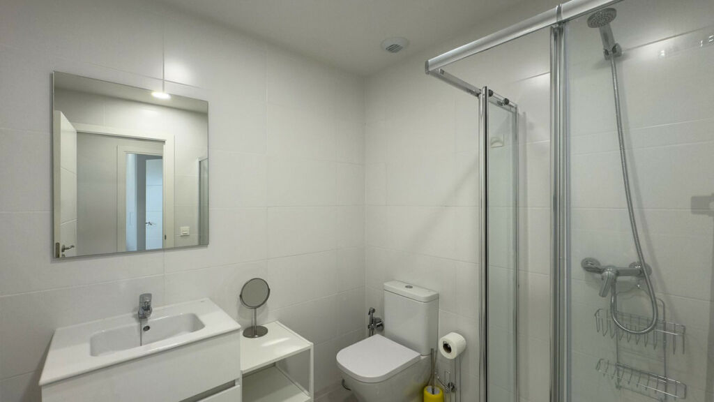 Top Floor Apartment Nueva Andalucía Málaga - image 14
