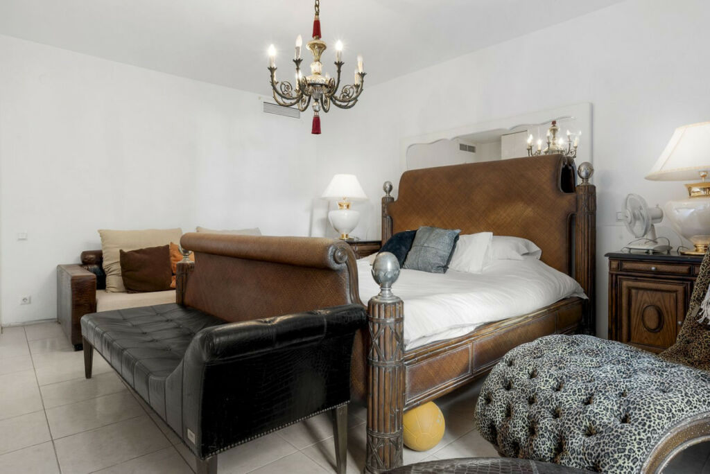 Middle Floor Apartment Puerto Banús Málaga - image 15