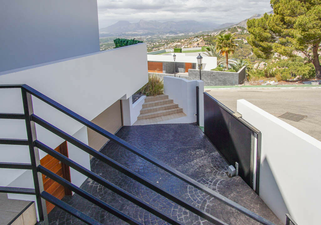 Detached Villa Altea Alicante - image 15