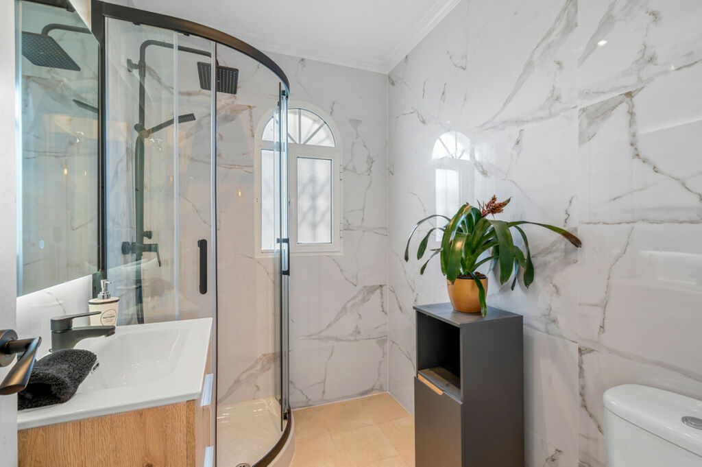 Ground Floor Apartment La Zenia Alicante - image 15