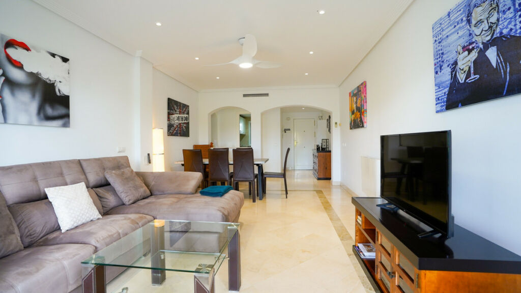 Middle Floor Apartment Benahavís Málaga - image 15