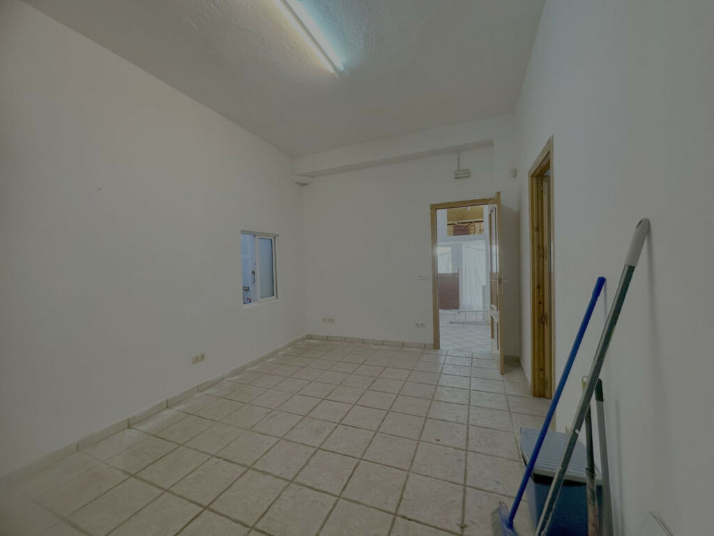 Shop Las Lagunas Málaga - image 16