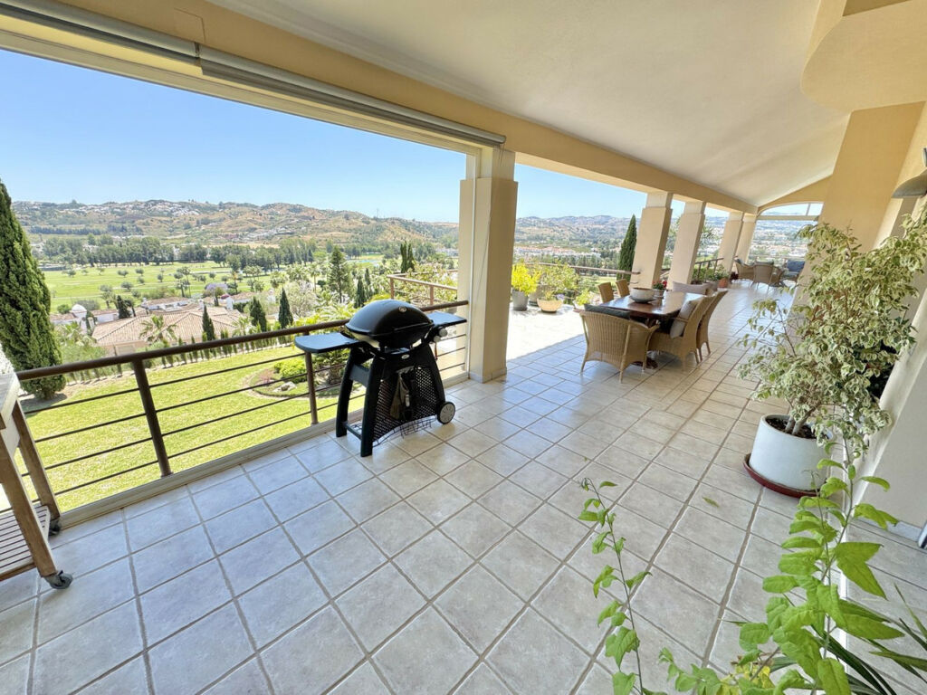 Detached Villa Mijas Golf Málaga - image 15