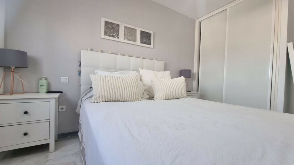 Penthouse Duplex Casares Playa Málaga - image 15