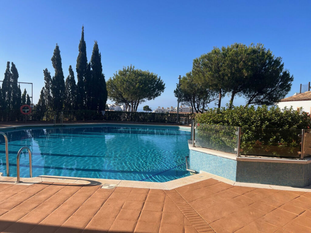 Middle Floor Apartment Riviera del Sol Málaga - image 15