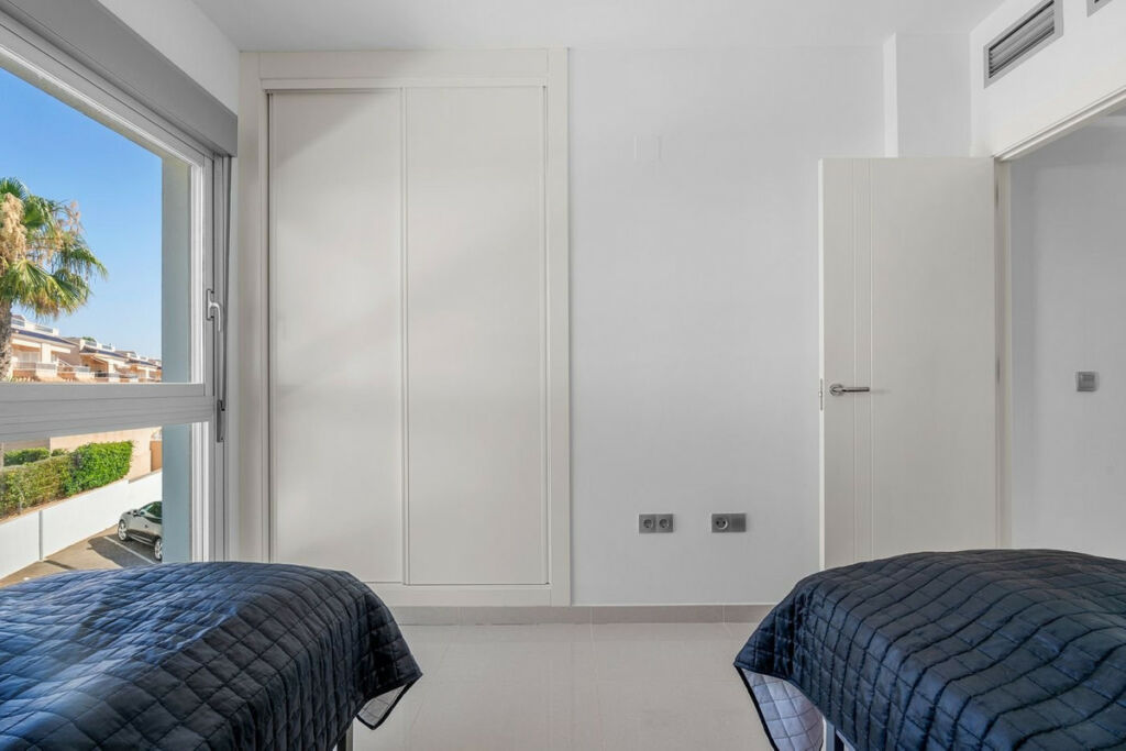 Penthouse Punta Prima Alicante - image 15