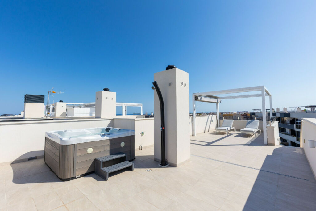 Ground Floor Apartment Playa Flamenca Alicante - image 4