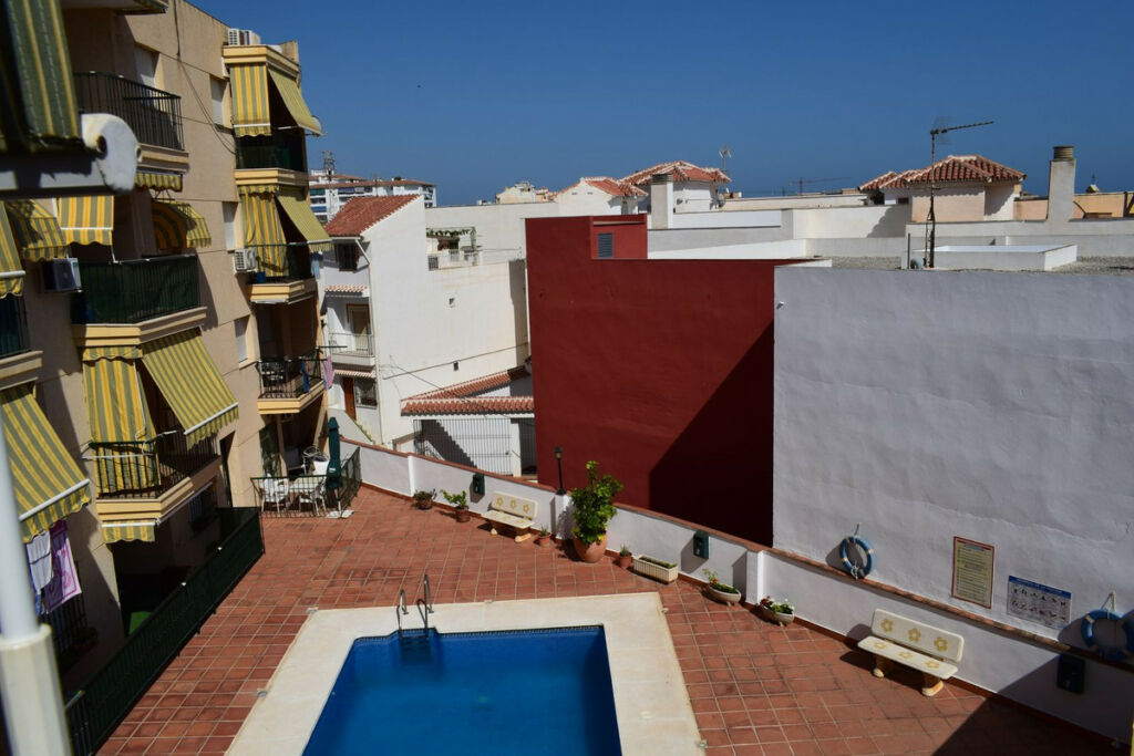 Middle Floor Apartment El Morche Málaga - image 15