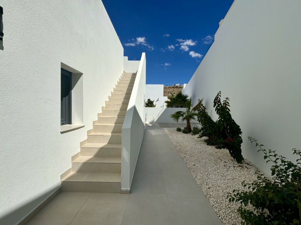 Detached Villa Benijofar Alicante - image 15